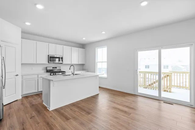 $552,486 | 2901 Alpine, Unit 77, Stoughton, WI 53589