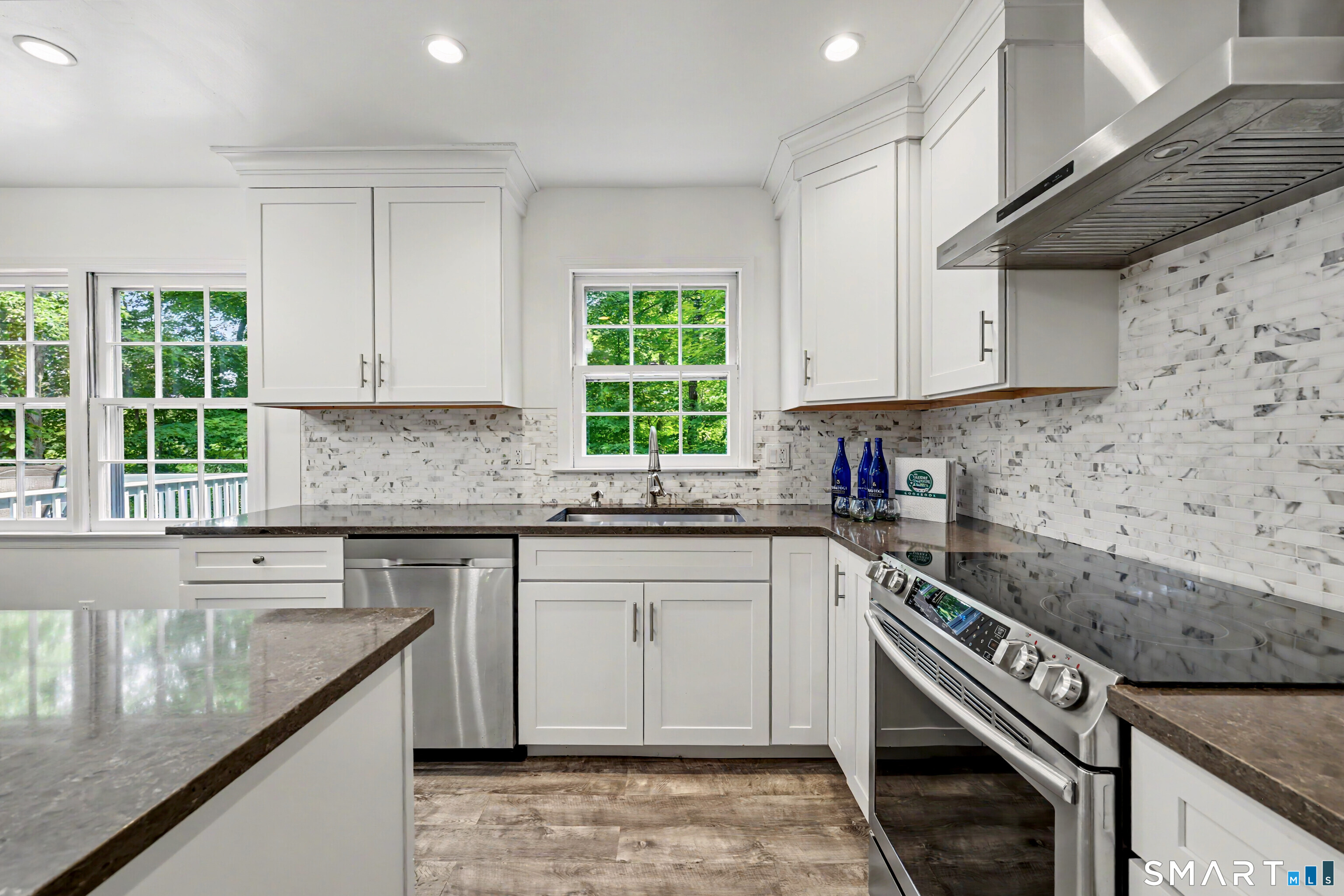 2473 Long Ridge Road Stamford, CT 06903 - Photo 11 of 40