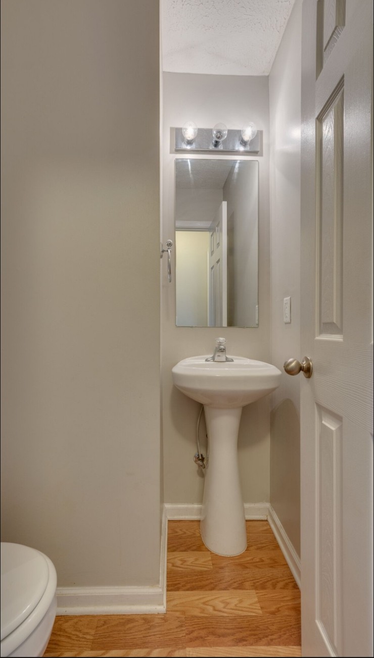 3001 Hamilton Church Road, Unit 403 Antioch, TN 37013 - Photo 7 of 21 a bathroom with a sink and a mirror