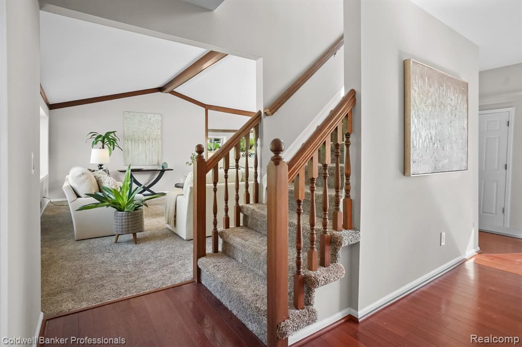 24143 Farmington Road Farmington, MI 48336 - Photo 23 of 60