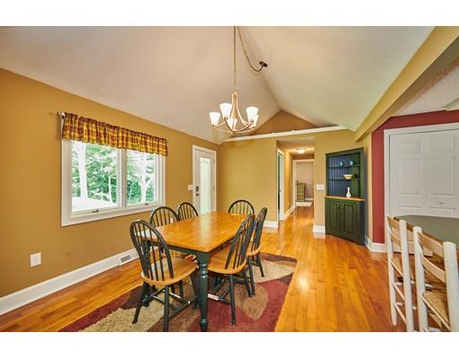 32 Lyman Barnes Road Brimfield, MA 01010 - Photo 9 of 31 Gallery Image 9