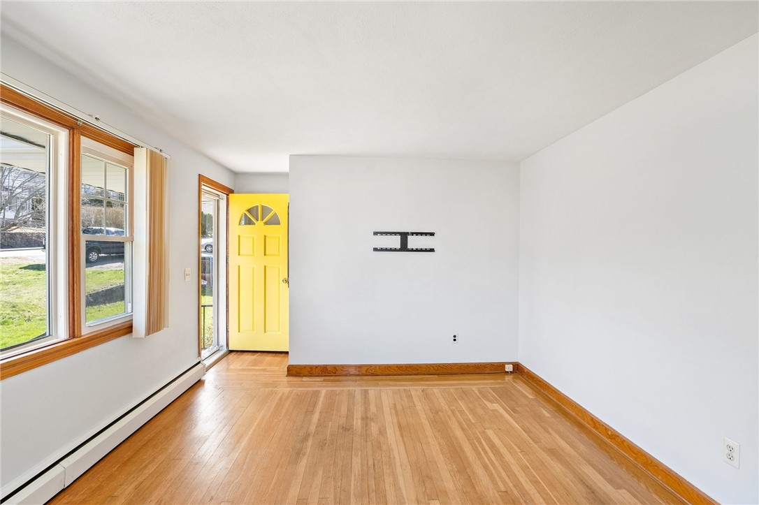 106 Oak Street Westerly, RI 02891 - Photo 11 of 45 Gallery Image 11