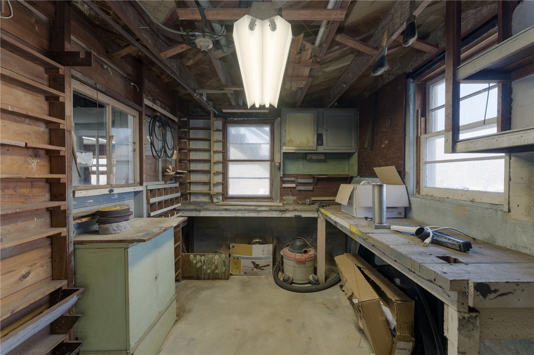 106 Oak Street Westerly, RI 02891 - Photo 37 of 45 Gallery Image 37