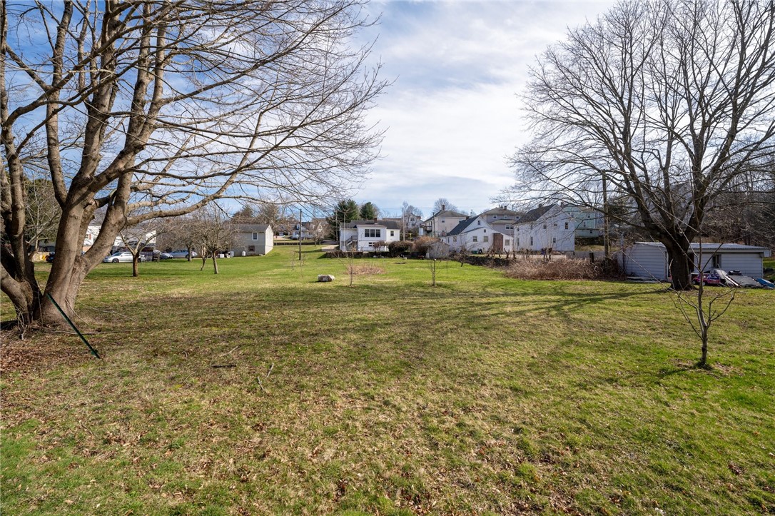 106 Oak Street Westerly, RI 02891 - Photo 44 of 45 Gallery Image 44