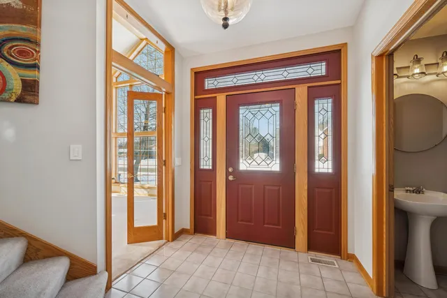 $595,000 | 1025 Timothy Drive, Lake Geneva, WI 53147