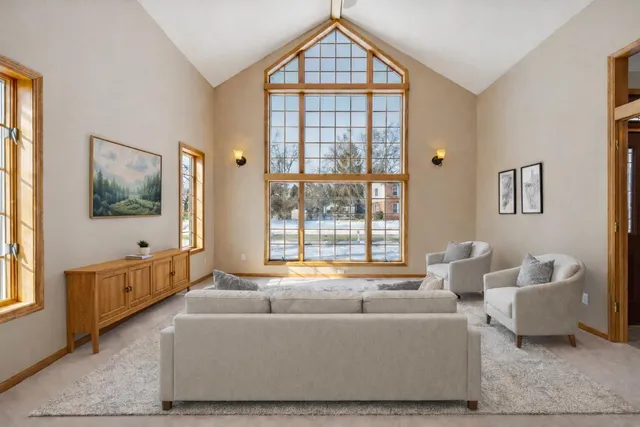 $595,000 | 1025 Timothy Drive, Lake Geneva, WI 53147