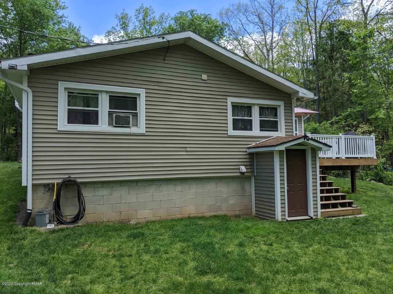 1710 Silver Maple Road Effort, PA 18330 - Photo 5 of 22 back 6