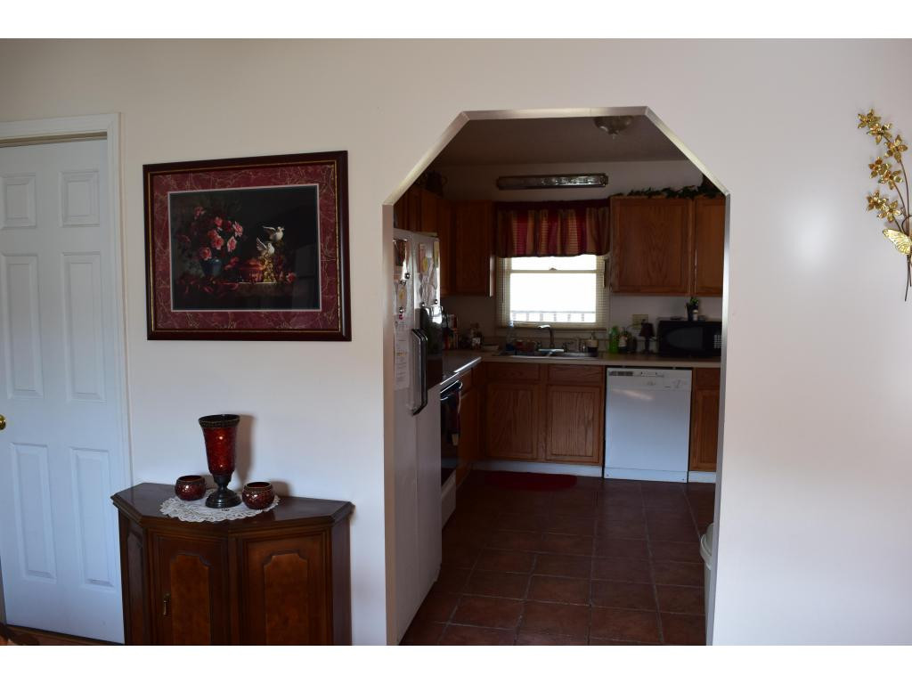 157 Fiddlers Branch Road Hampton, TN 37658 - Photo 10 of 19 Photo 11