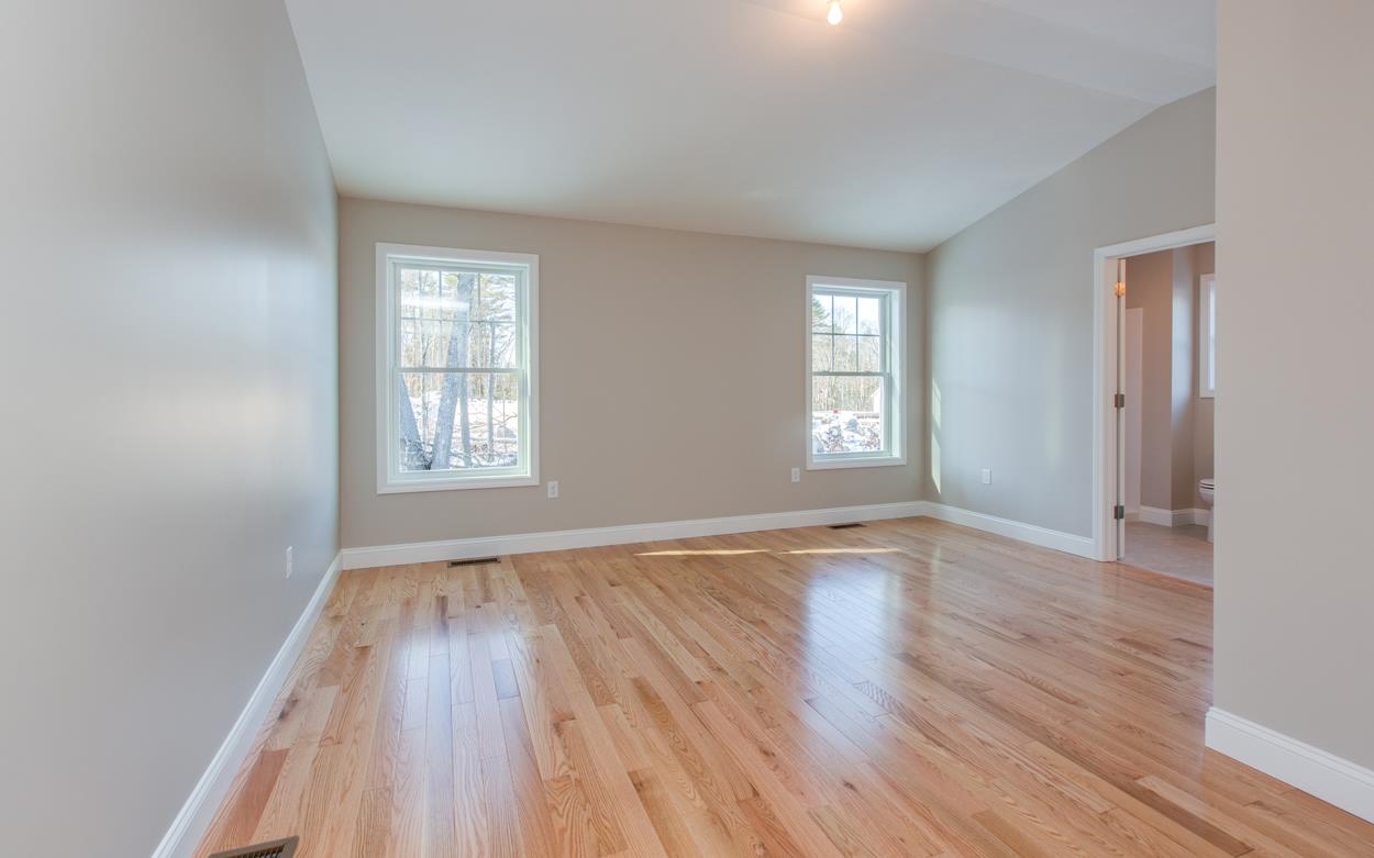 63 Abacoa Road Pelham, NH 03076 - Photo 31 of 40