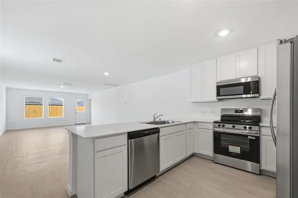 $1,800 | 6509 Glade Street, Princeton, TX 75407