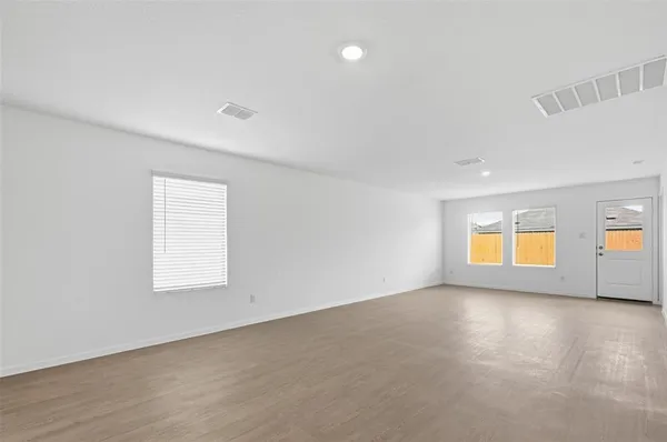 $1,800 | 6509 Glade Street, Princeton, TX 75407