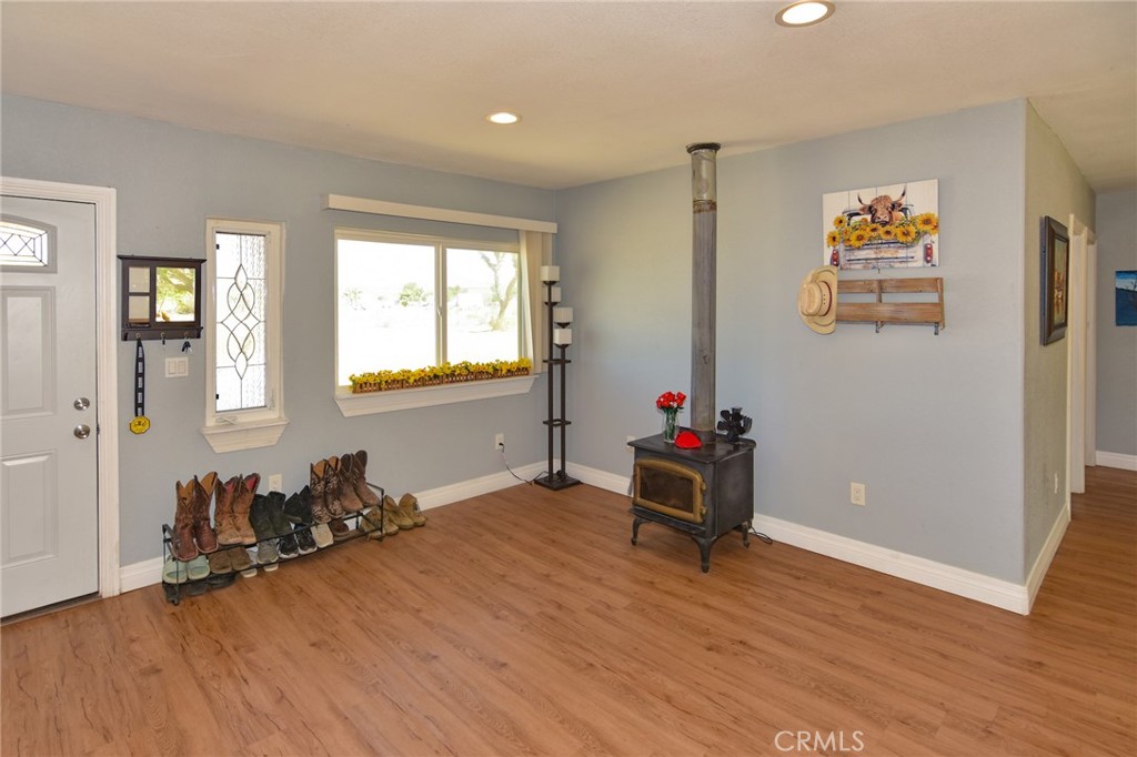 25433 Keator Road Apple Valley, CA 92307 - Photo 10 of 49