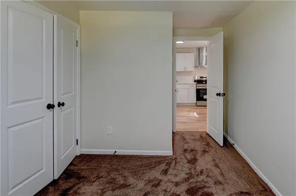 $300,000 | 7126 Main Street, Kansas City, MO 64114