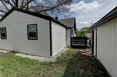 $265,900 | 7126 Main Street, Kansas City, MO 64114