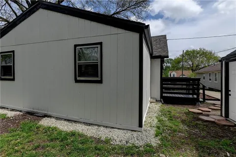$265,900 | 7126 Main Street, Kansas City, MO 64114