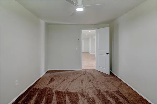 $300,000 | 7126 Main Street, Kansas City, MO 64114