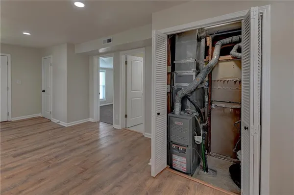 $300,000 | 7126 Main Street, Kansas City, MO 64114