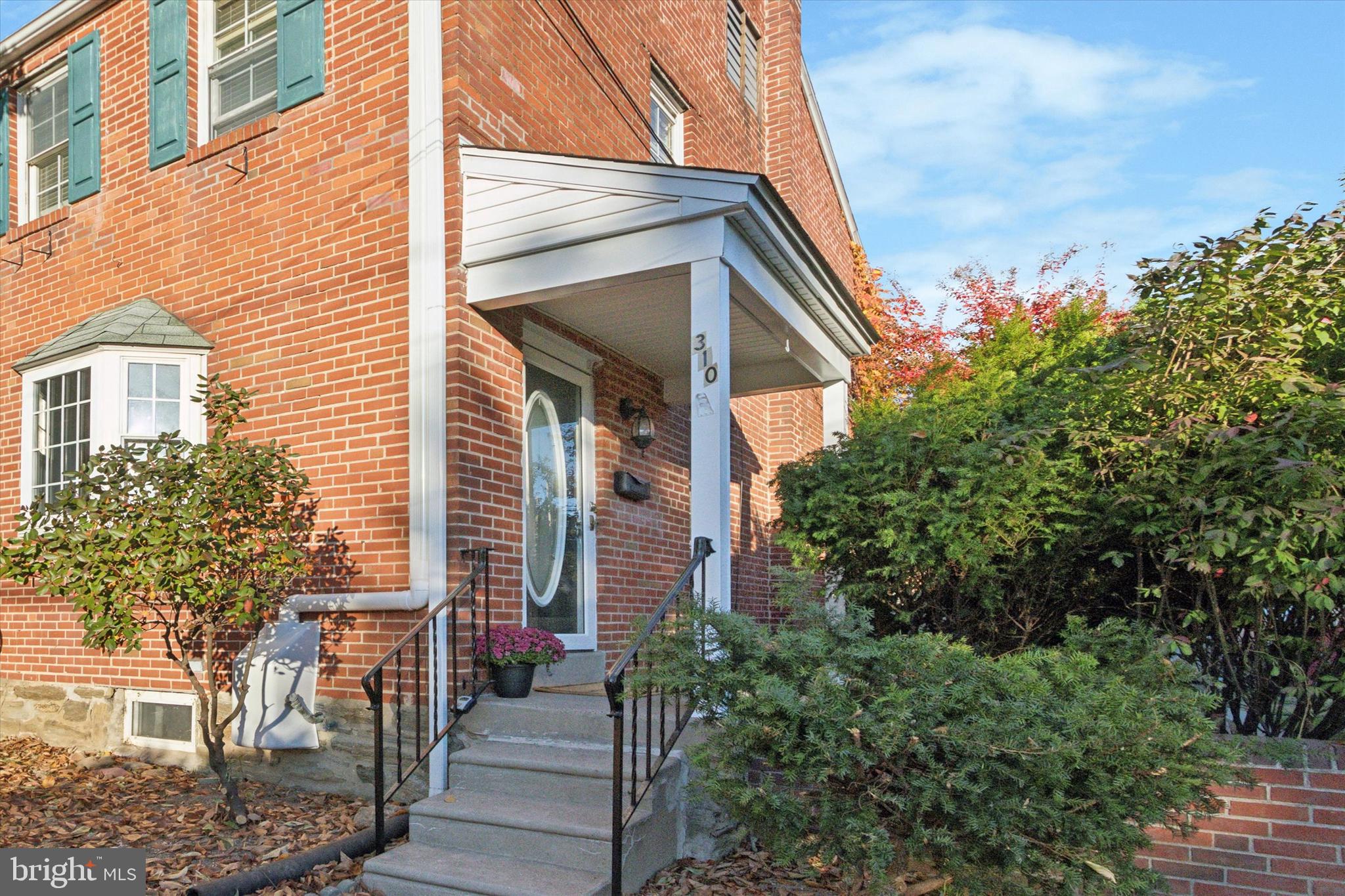 310 Steel Road Havertown, PA 19083 - Photo 1 of 23 Gallery Image 1