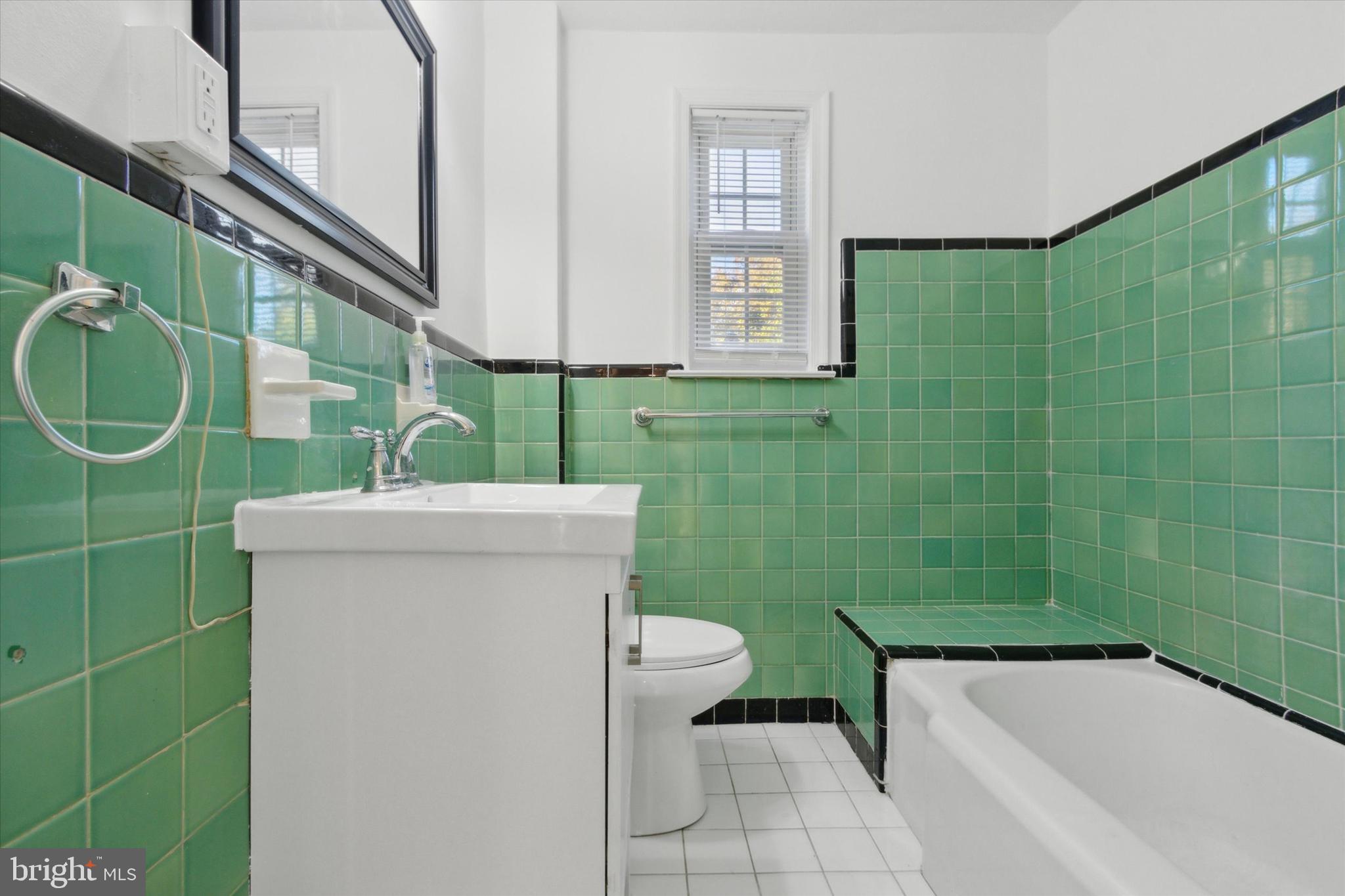 310 Steel Road Havertown, PA 19083 - Photo 17 of 23 Gallery Image 17
