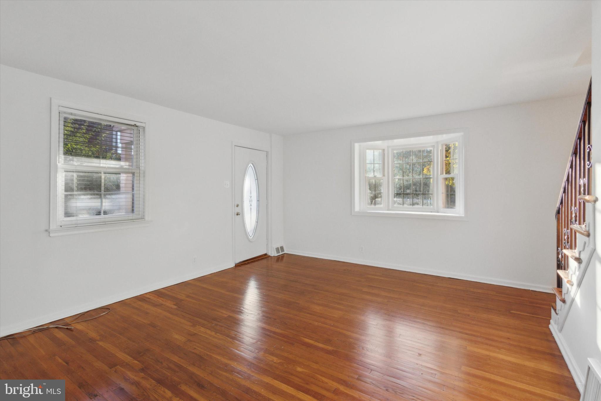 310 Steel Road Havertown, PA 19083 - Photo 6 of 23 Gallery Image 6