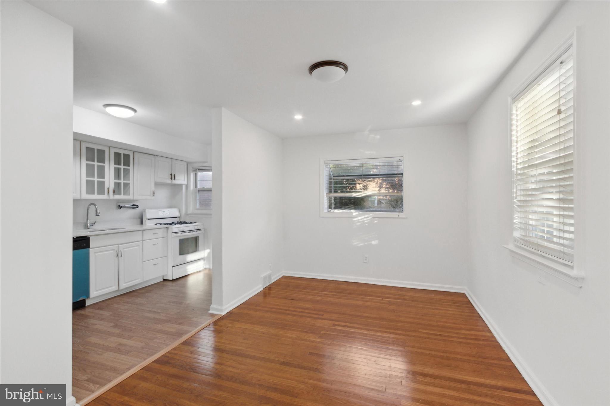 310 Steel Road Havertown, PA 19083 - Photo 7 of 23 Gallery Image 7