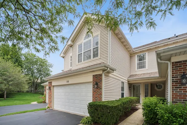$299,999 | 22 Cloverdale Court, Unit 22, Algonquin, IL 60102