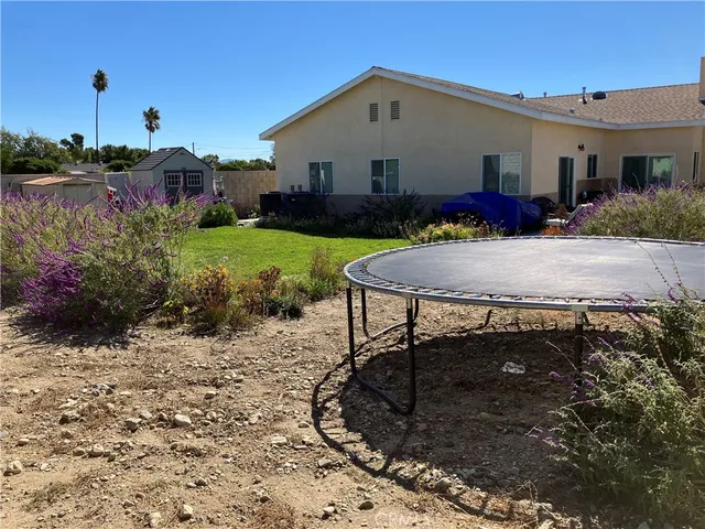 $1,350,000 | 17548 Court Street, Fontana, CA 92336