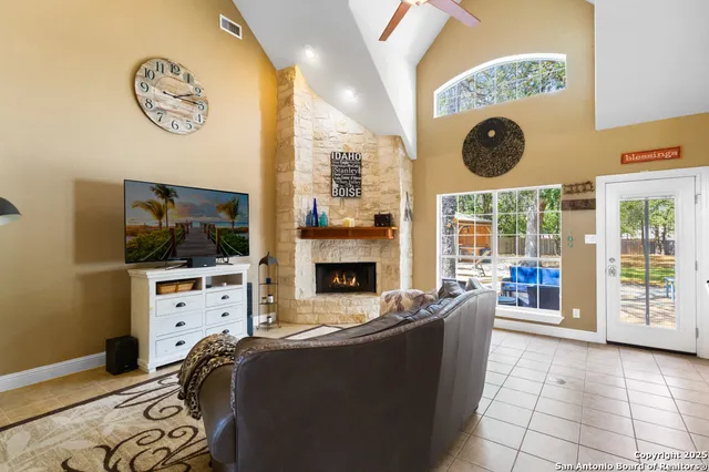 $680,000 | 133 Legacy Trace Drive, La Vernia, TX 78121