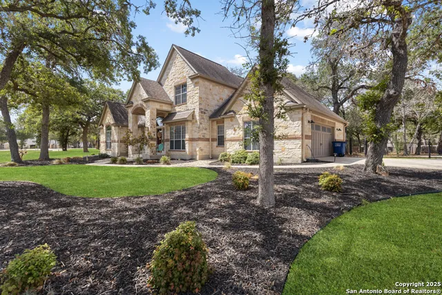 $680,000 | 133 Legacy Trace Drive, La Vernia, TX 78121