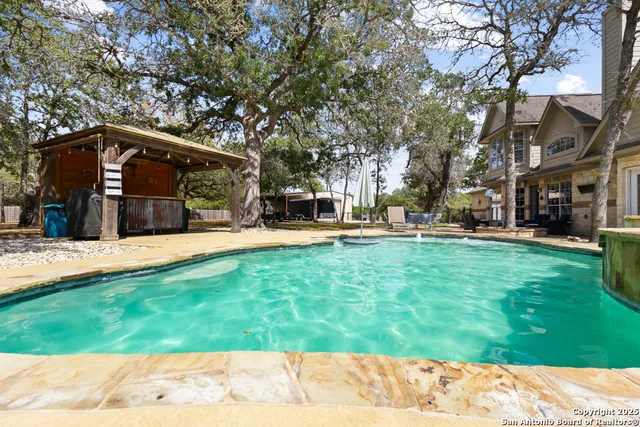 $680,000 | 133 Legacy Trace Drive, La Vernia, TX 78121