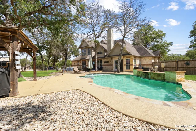 $680,000 | 133 Legacy Trace Drive, La Vernia, TX 78121