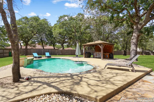 $680,000 | 133 Legacy Trace Drive, La Vernia, TX 78121