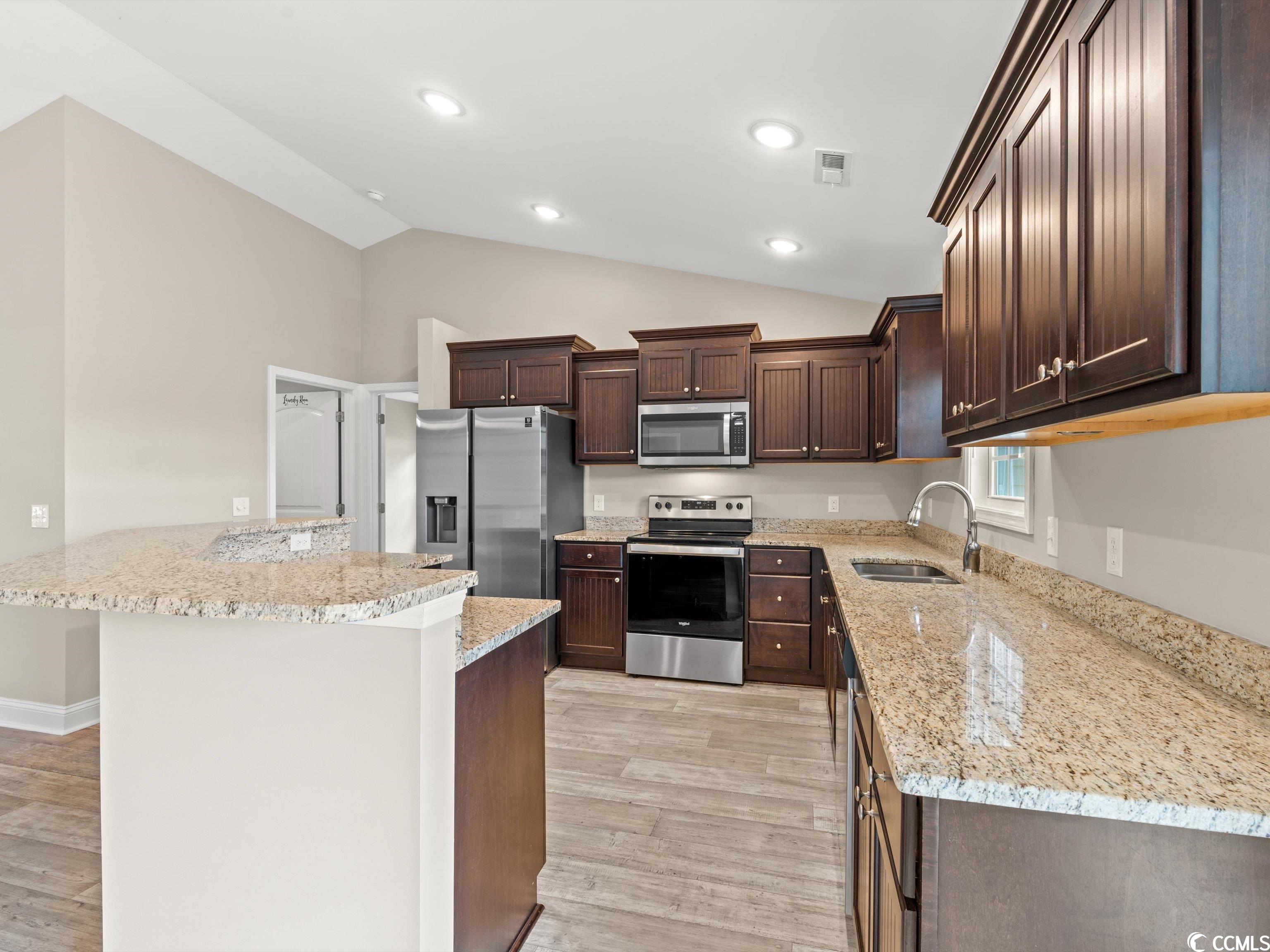 3217 Dennis Road Aynor, SC 29511 - Photo 7 of 40 Gallery Image 7
