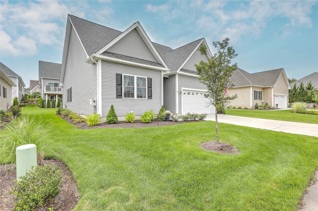 10 Daisy Lane Coventry, RI 02816 - Photo 3 of 25