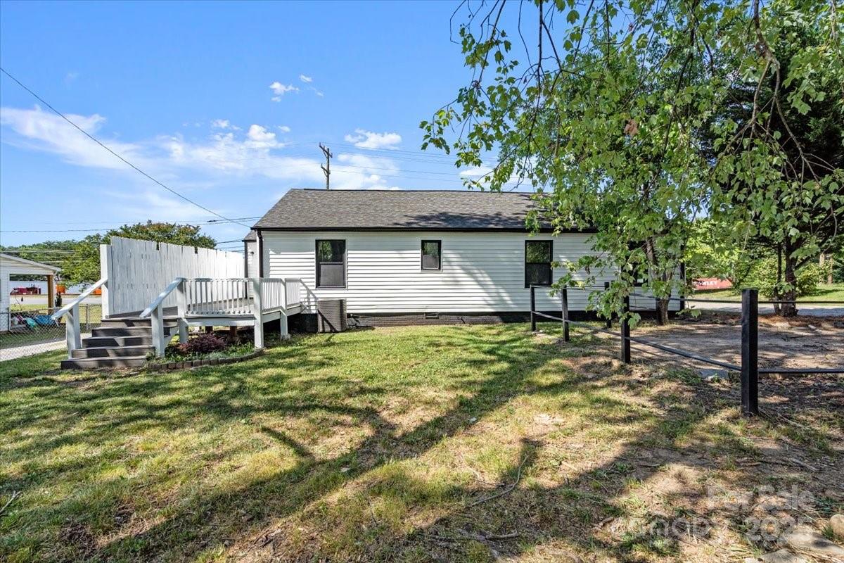2609 Lowell Road Gastonia, NC 28054 - Photo 28 of 32 Gallery Image 28