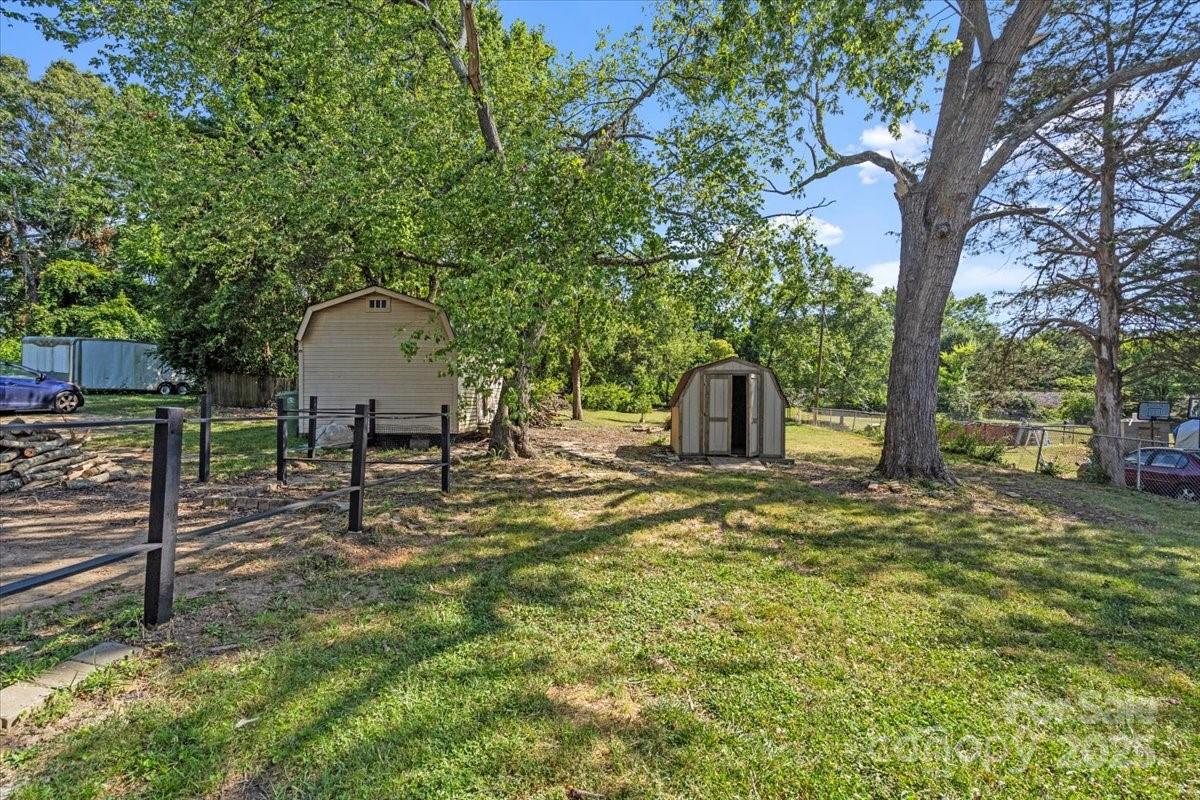 2609 Lowell Road Gastonia, NC 28054 - Photo 30 of 32 Gallery Image 30