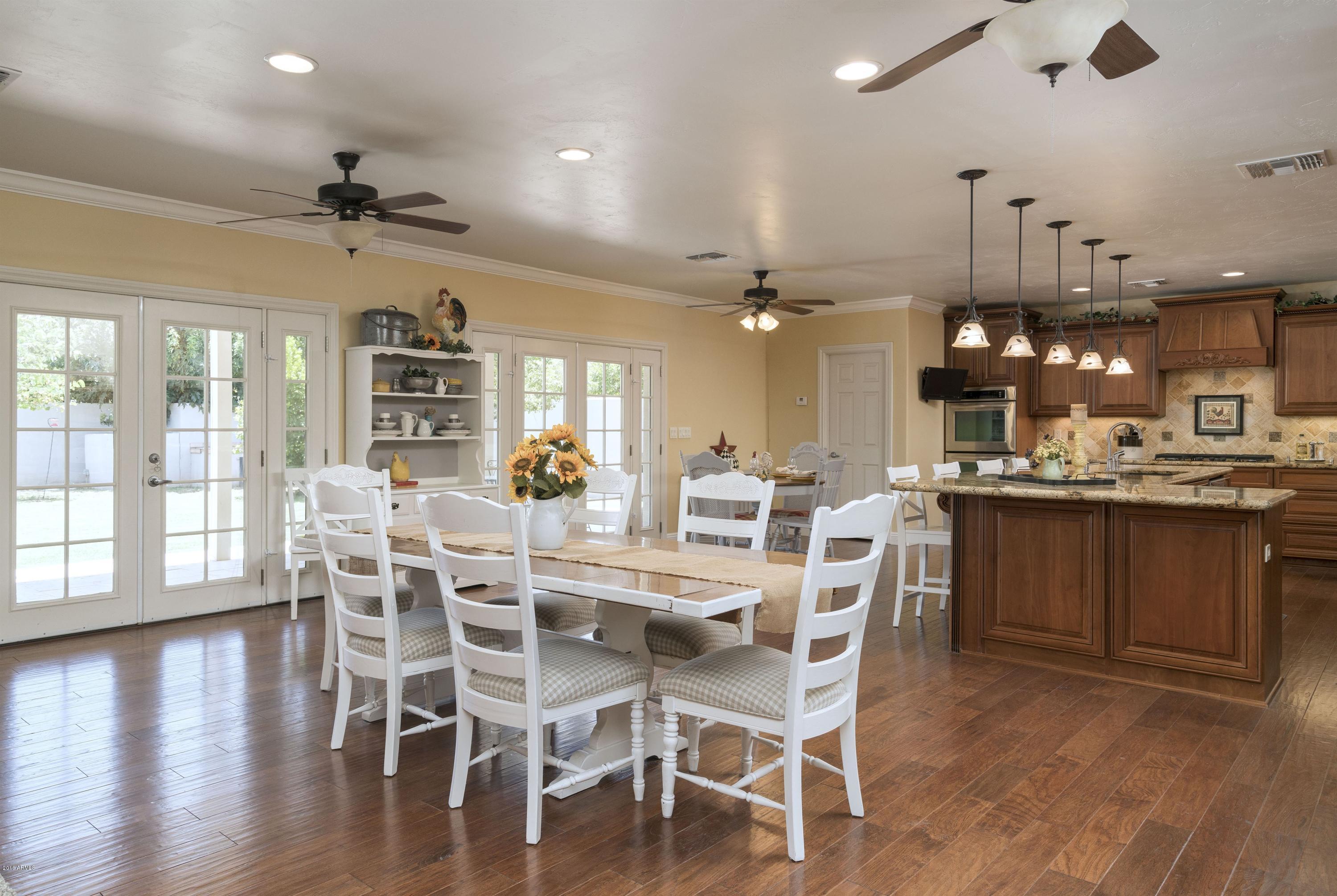 515 West Bethany Home Road Phoenix, AZ 85013 - Photo 8 of 28 008_Dining