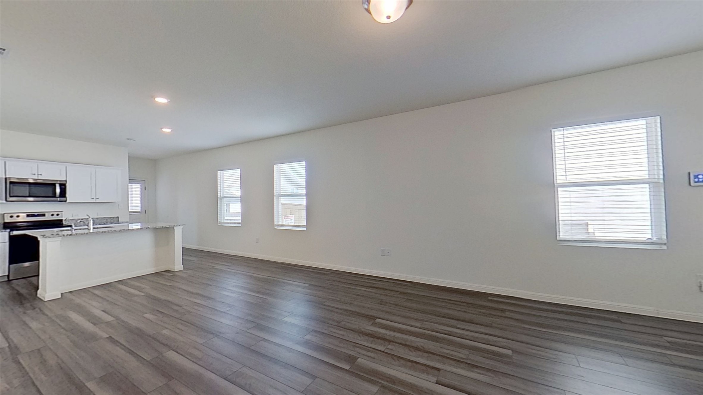 342 Line Of Fire Way Jarrell, TX 76537 - Photo 5 of 34 Gallery Image 5