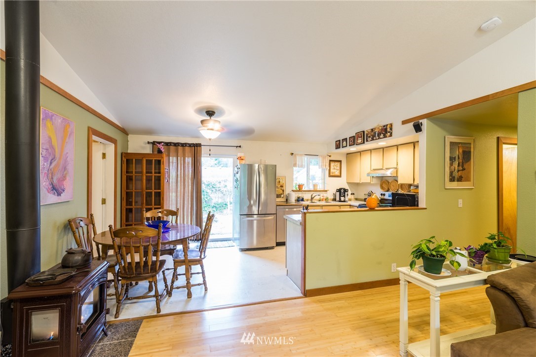 377 Thompson Road Sedro-Woolley, WA 98284 - Photo 4 of 22 Gallery Image 4