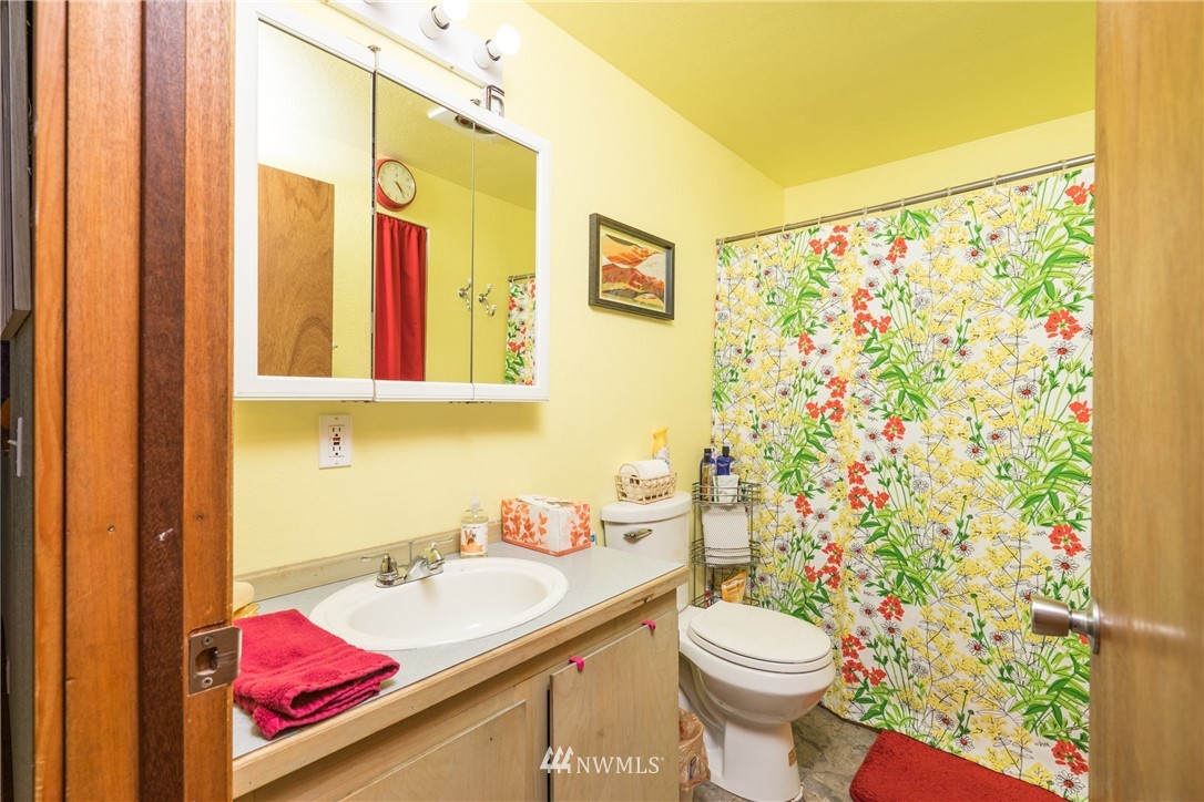 377 Thompson Road Sedro-Woolley, WA 98284 - Photo 10 of 22 Gallery Image 10