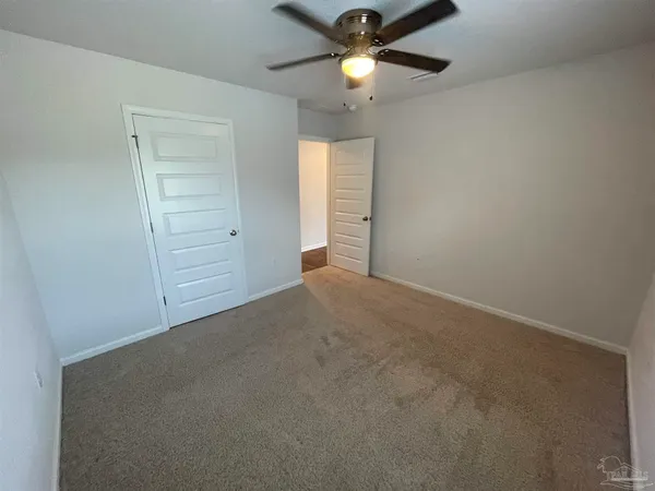 $2,620 | 10541 Queens Gate Circle, Pensacola, FL 32506