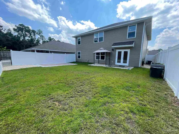 $2,620 | 10541 Queens Gate Circle, Pensacola, FL 32506