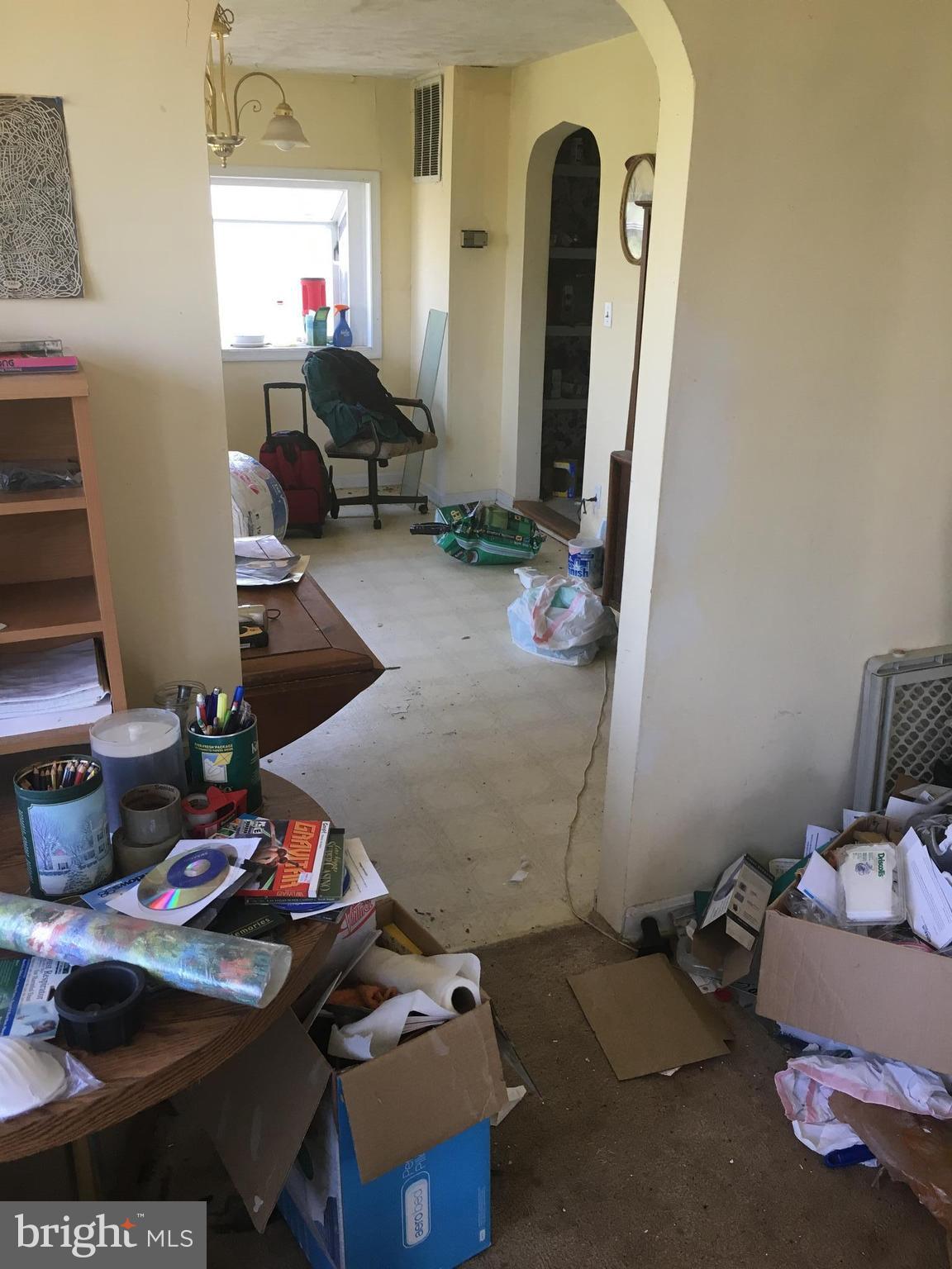 9033 Old Court Road Windsor Mill, MD 21244 - Photo 3 of 5 Interior (General)