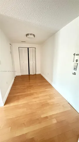 $2,300 | Flamingo-Lummus, Miami Beach, FL 33139