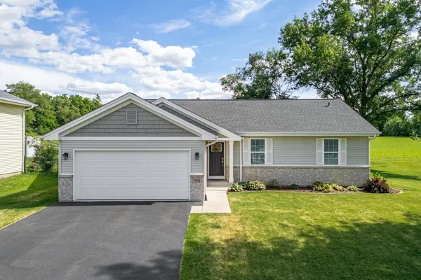 $314,900 | 701 Mallard Road, Winnebago, IL 61088
