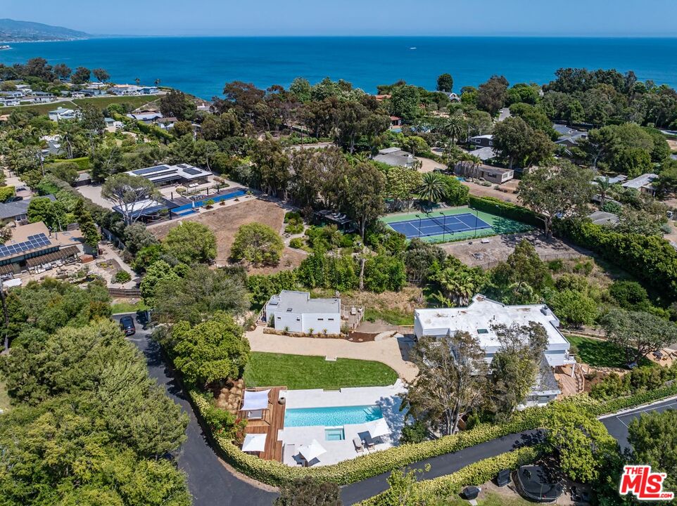 an aerial view of multiple house