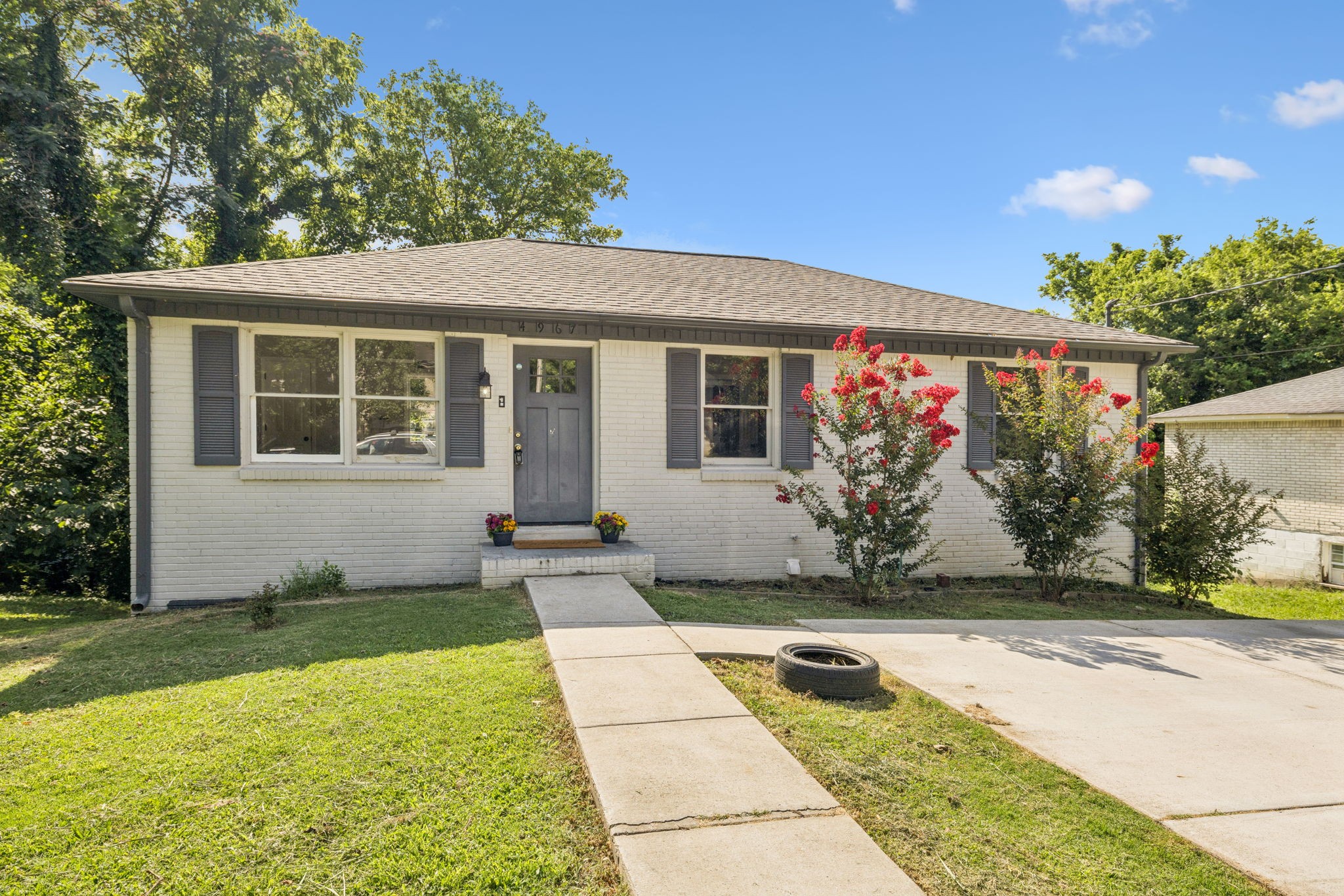 4967 Karen Ray Drive Antioch, TN 37013 - Photo 3 of 31