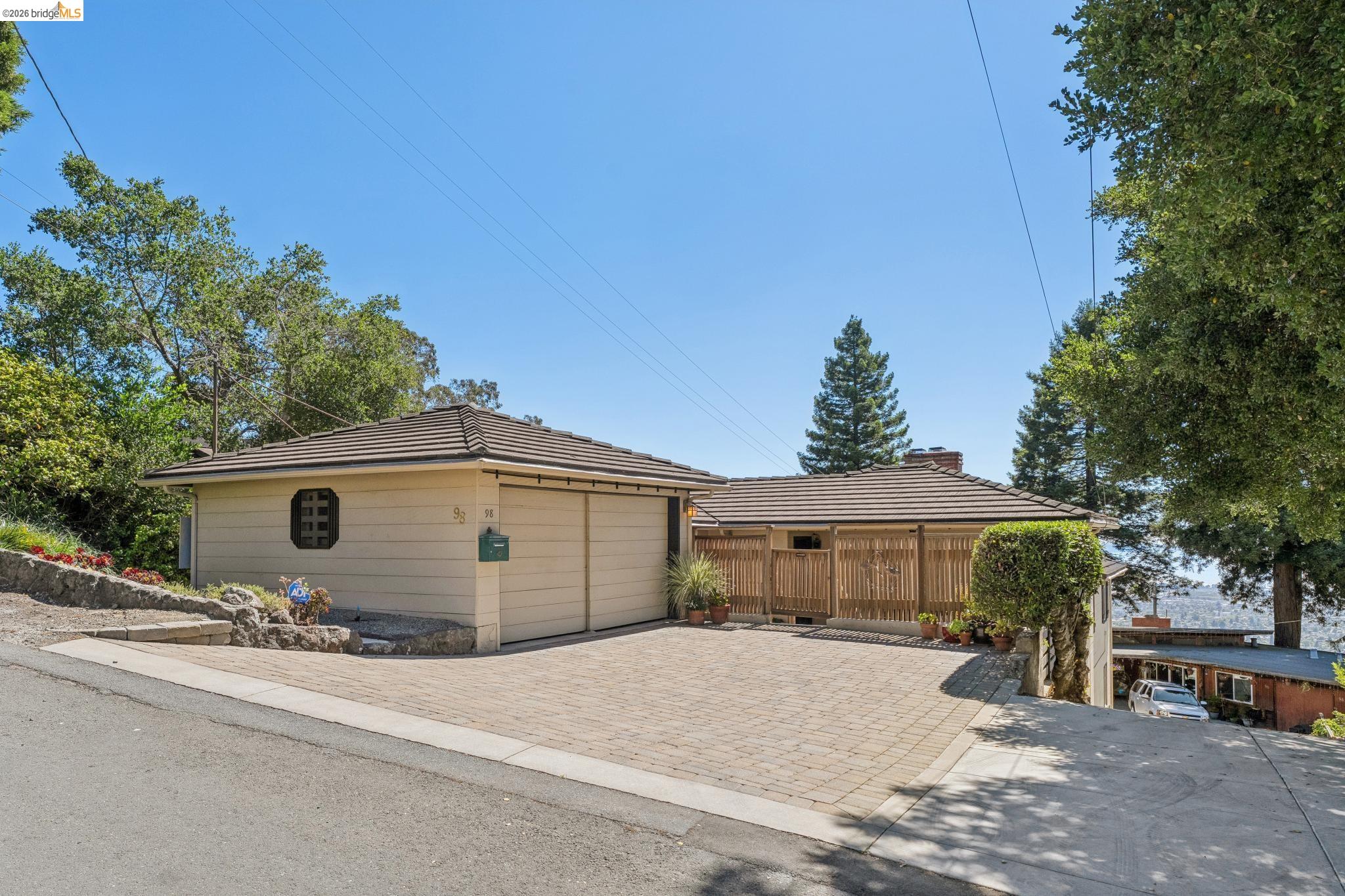 98 Fairlawn Drive Berkeley, CA 94708 - Photo 2 of 85