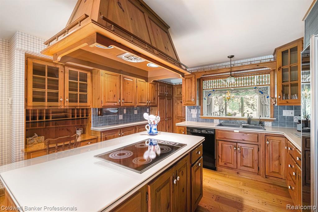2103 East Newark Road Lapeer, MI 48446 - Photo 18 of 90