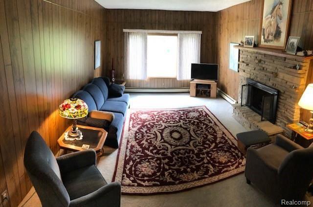 595 Berville Road Allenton, MI 48002 - Photo 16 of 28 595 Berville FR.jpg
